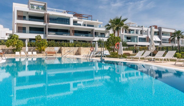 Apartment 'Ground Floor 2bed Miradores Del Sol' with Shared Pool, Wi-Fi and Air Conditioning