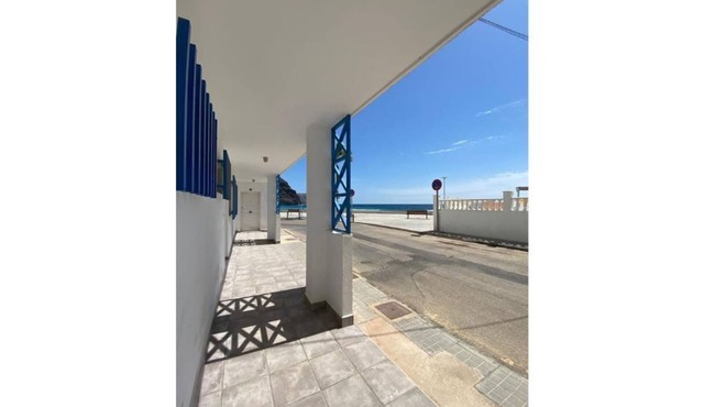 Apartment in beachfront