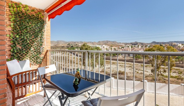 Apartment 'Vistas Al Mar' with Sea View, Wi-Fi and Air Conditioning