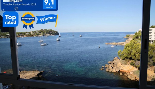 Apartment with a great sea view in the best location of Santa Ponsa in Santa Ponsa