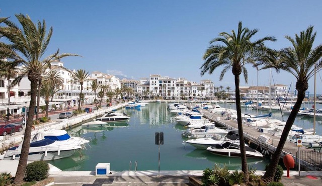 Appartement lumineux 6p sur Golf de la Duquesa Costa del Sol