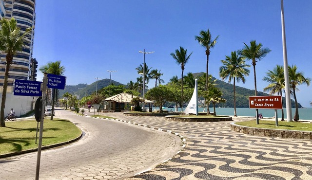 Appropriate condominium -Martin de Sá / Prainha / 8 people, 2 bedrooms, 2 bathrooms, balconies in Caraguatatuba