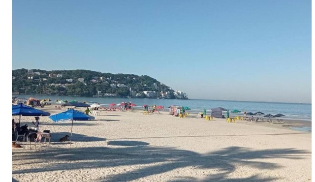 Apt Enseada Estoril in Guarujá