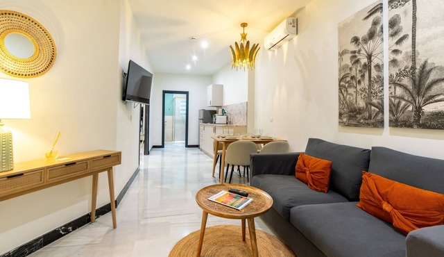 Argote 4 - Two Bedroom Apartment, Sleeps 5