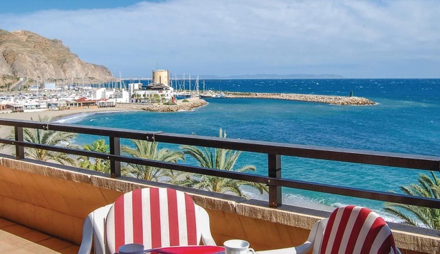 Awesome apartment in Aguadulce with WiFi
