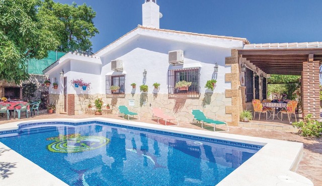 Awesome home in Mijas