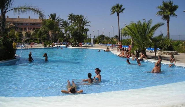 Bahia Sur Duplex 6 pax con Wifi y piscina abierta 12jun-13sep -parking gratis