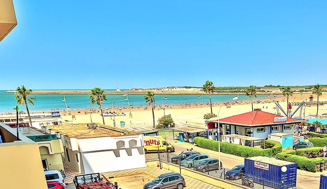 Beachfront 3-BR apartment with sea view and pool view balconies, swimming pools