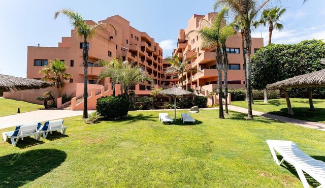 Beachfront Apartment -Don Juan Manilva