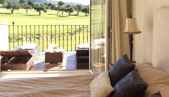 Beautiful townhouse in Arcos Gardens with beautiful views. sanctuary to rest