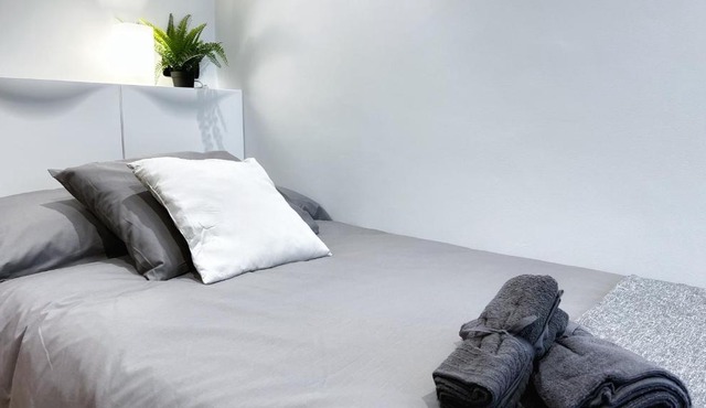Blas de Otero, Vivienda Turística Reformada con Wifi in Bilbao