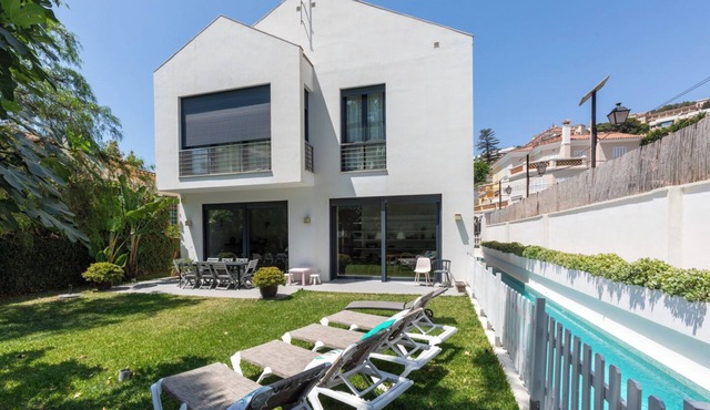 Buenaventura, charming villa close to the sea