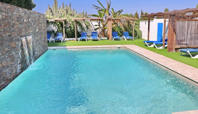 Bungalow for 4 people with free Wi-Fi