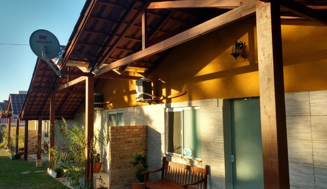 Cabanas ou Chalés Itapocorói in Penha