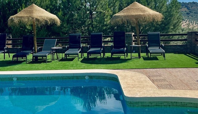 Casa 3 Deseos, Montefrio, Luxury house, very large for 18 people.