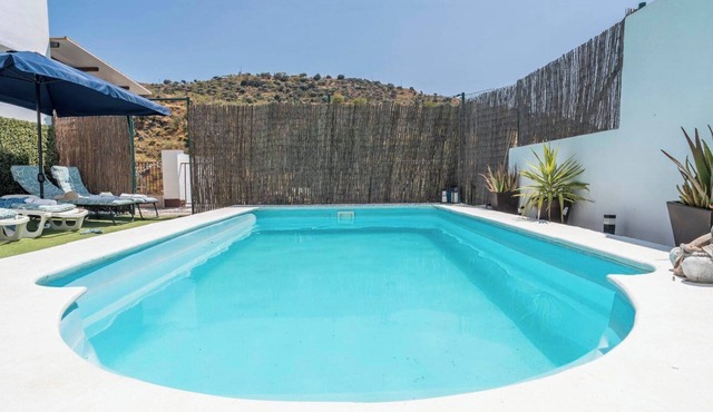 Casa Carmela Canillas de Aceituno by Ruralidays