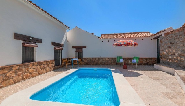 Casa de las Ruedas Baños de la Encina by Ruralidays