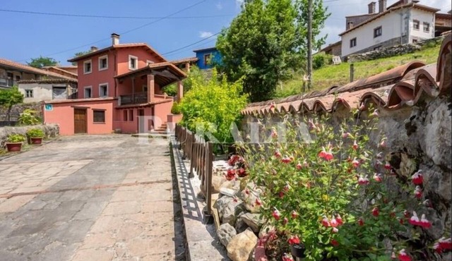 Casa La Fuente - country house in Vibaño (Llanes) | 4 guests
