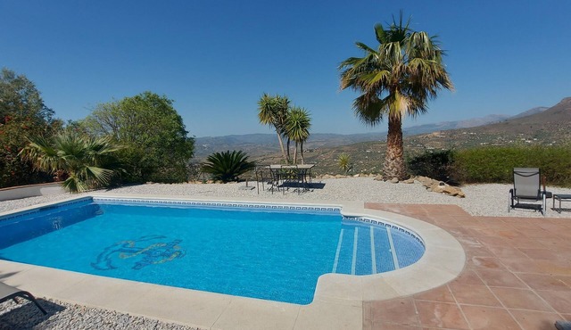 Casa Lena, Big Villa with Private Salt Pool in the Middle of the Nature