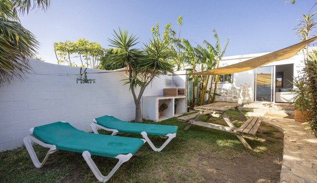 Casa Marina - Sunwaves El Palmar, 5 min from the beach, private garden & Wi-Fi