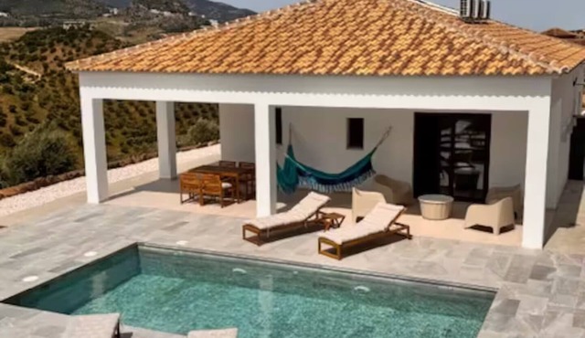 Casa Rosa, Sierra de Cadiz