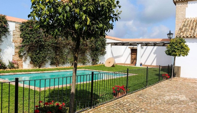 Casa Rural 'Casa del Molino' mit Terrasse by Interhome