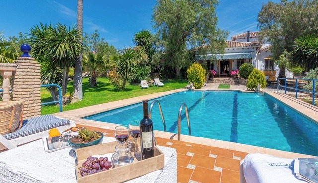 Casa Rural El Olivar Arriate by Ruralidays