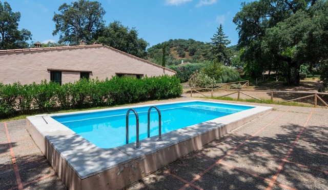 Casa Rural La Encina – Mountain Views and Private Terrace