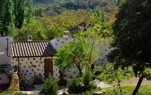 CASA RURAL "LOS CASARES"