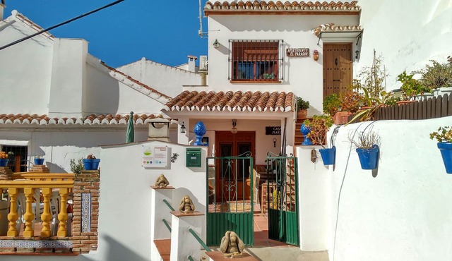Casa Rural Maria in Carratraca. Nature tourism and health