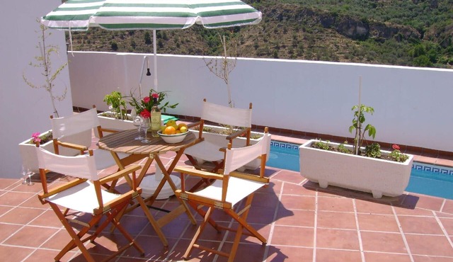 "Casa Tulipan" with private terrace