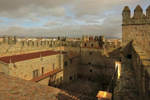 Castillo de Orgaz gratis la entrada y cerca del Puy du Fou hoy!