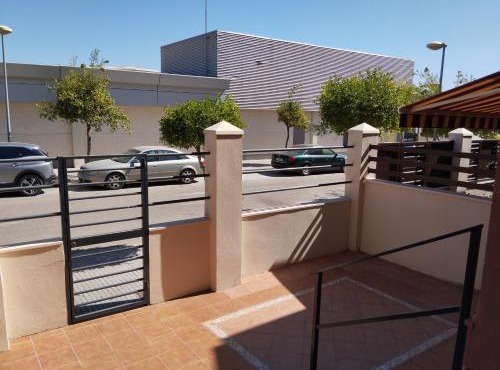 Chalet Centro Urbano 3 Dorm Patio Terraza Wi-fi Puente Genil 1-6 Huésped
