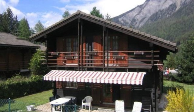 Chalet, Dil Arom, geschlossener Garten by Interhome in Champex