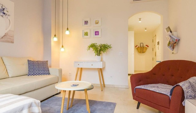 Charming Apt in the heart of Malaga with rooftop pool