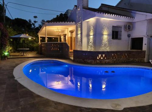 Charming Villa in Punta Umbría with Private Pool