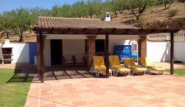Charming villa with very private pool set in a beautiful olive grove