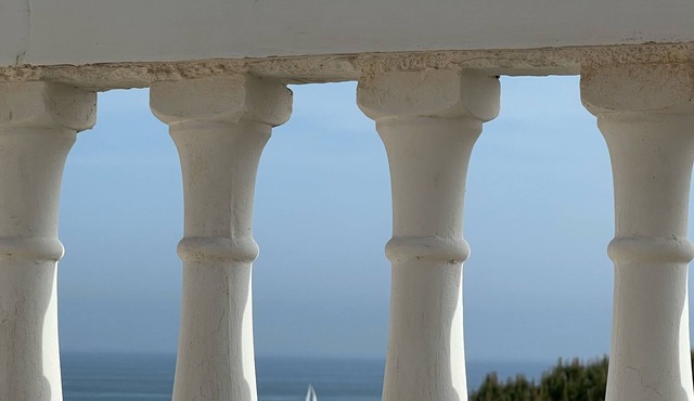 Close to the beach, central, private garden and fantastic views