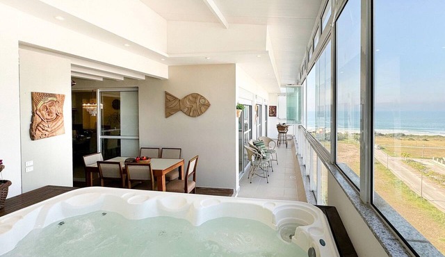 Cobertura com Jacuzzi em Palmas in Governador Celso Ramos
