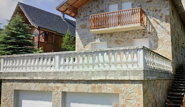 Comfortable chalet 5 minutes from the slopes in Ax-les-Thermes