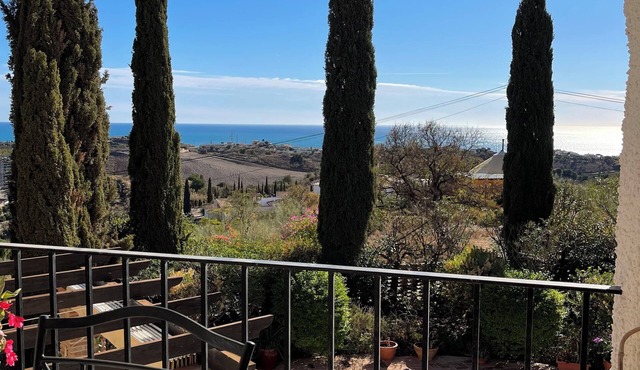 Costa del Sol Sea View Villa: Private Pool & Coastal Serenity