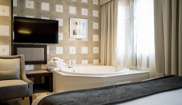 Costa Esmeralda Suites