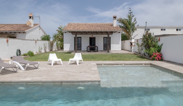 Cottage 'Casa La Gitanilla 2 Agradable' with Private Pool, Private Terrace and Wi-Fi