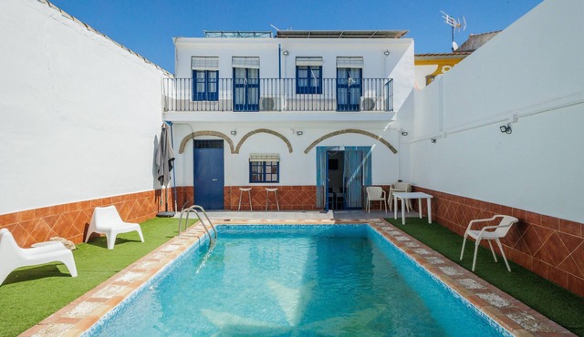 Country House 'El Rincón Del Comendador' with Shared Terrace, Wi-Fi and Air Conditioning