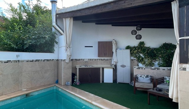 Country House 'La Morena' with Mountain View, Wi-Fi and Air Conditioning