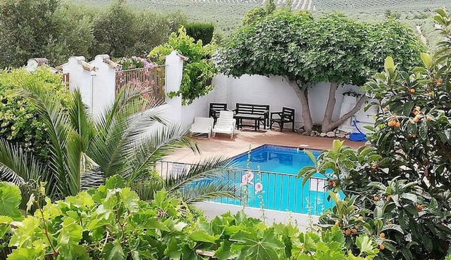 Country House 'La Parra' with Mountain View, Shared Pool and Wi-Fi