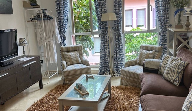 Cozy 1-bedroom apartment in delightful location