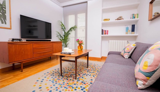Cozy 1BR apartment with Pool in Chueca