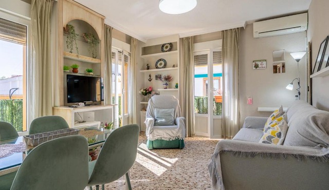 Cozy Retreat with Patio Steps from Alcázar