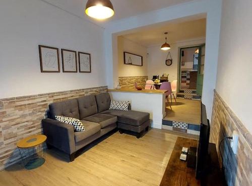 Cozy Townhouse